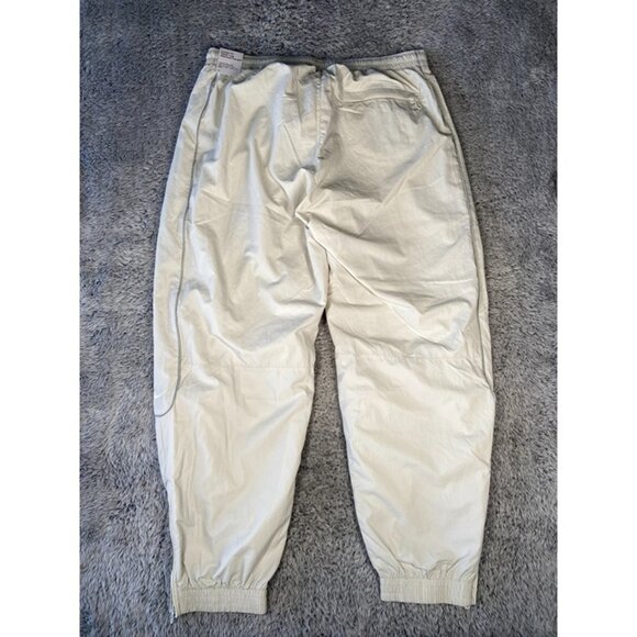 Nike Solo Swoosh Track Pants Size XL Men Light Bone White FB8620-072 - Picture 2 of 9